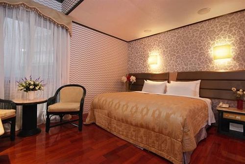 พิงค์ โลตัส โฮเต็ล Hotel ไทเป ภายนอก รูปภาพ
