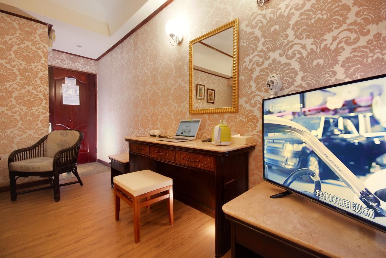 พิงค์ โลตัส โฮเต็ล Hotel ไทเป ภายนอก รูปภาพ