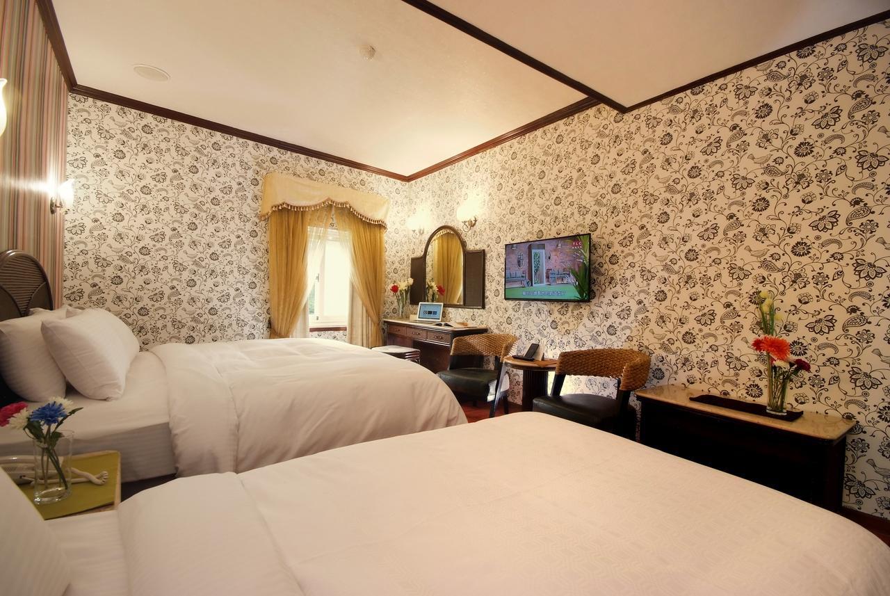 พิงค์ โลตัส โฮเต็ล Hotel ไทเป ภายนอก รูปภาพ