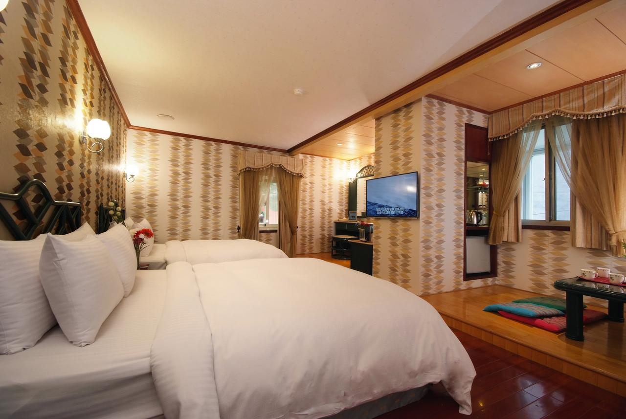 พิงค์ โลตัส โฮเต็ล Hotel ไทเป ภายนอก รูปภาพ